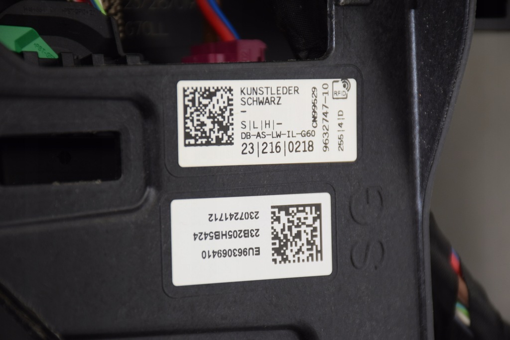 фото №16, Bmw 5 g60 g61 приборная панель приборная консоль приборная панель czarna veganza