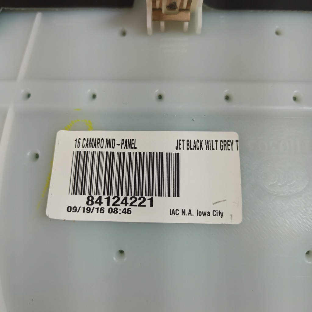 фото №7, Chevrolet camaro 16- молдинг панели приборной панели 84124221 usa