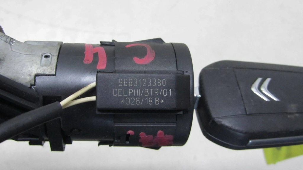 фото №4, Citroen c3 iii замок запалювання + ключ 16-19