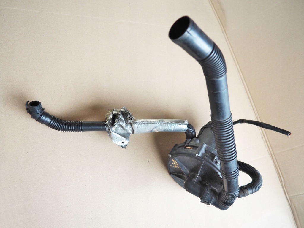 Audi vw насос воздуха вторичного 078906601d pierburg с Разборки