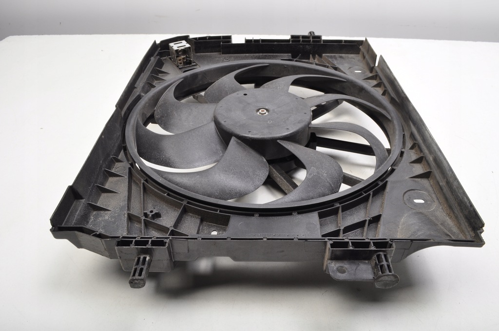 фото №9, Renault clio iv renault captur i 1.5 dci вентилятор радиатора 214818009r