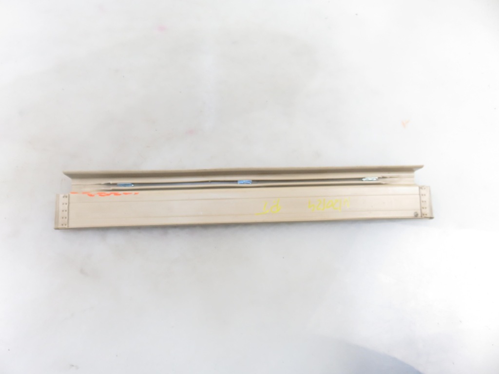 фото №3, Молдинг поріг внутрішня права mercedes w124