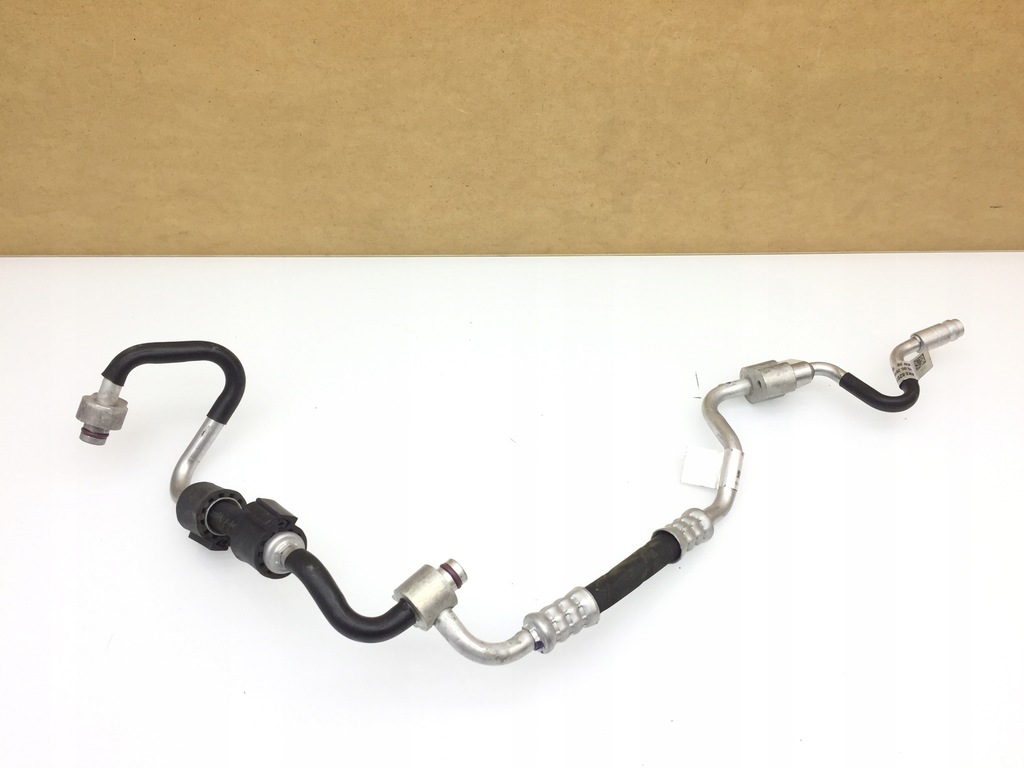 фото №1, Audi e-tron шланг трубка wąż кондиционера