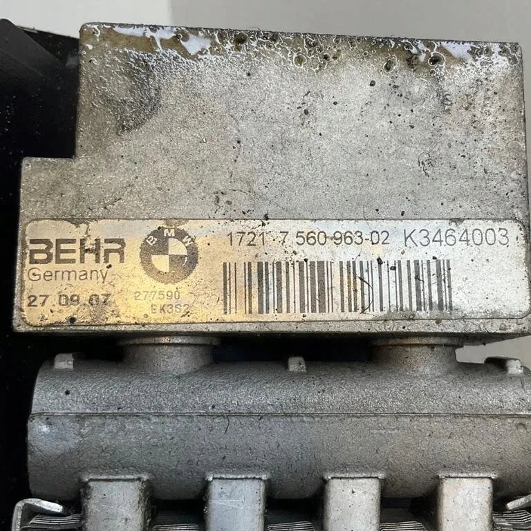 Радиатор масла bmw 5 e60 7560963 3.0l бензиновый 2009 Цена