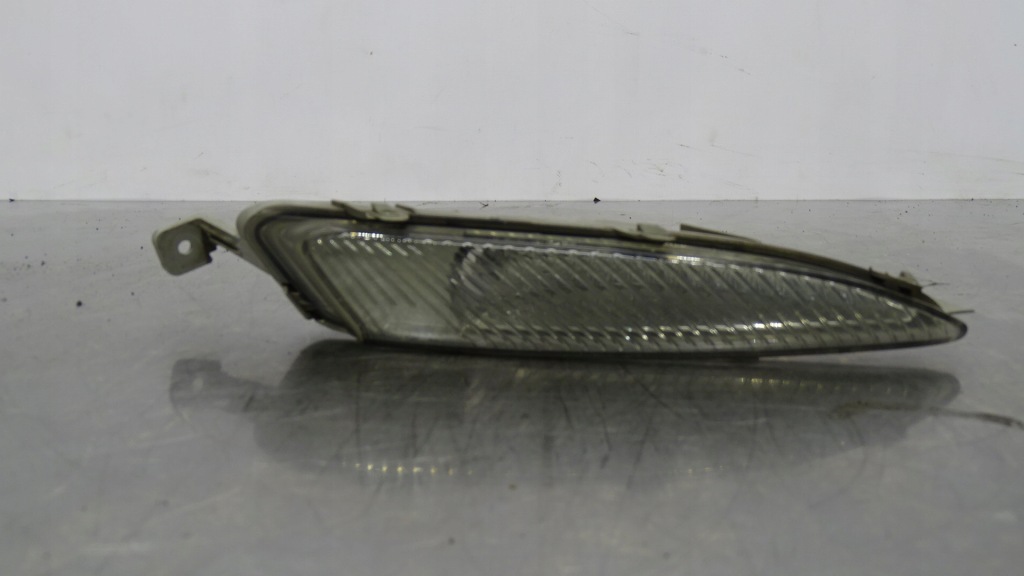 Купить Gp - поворотник правый перед opel astra j