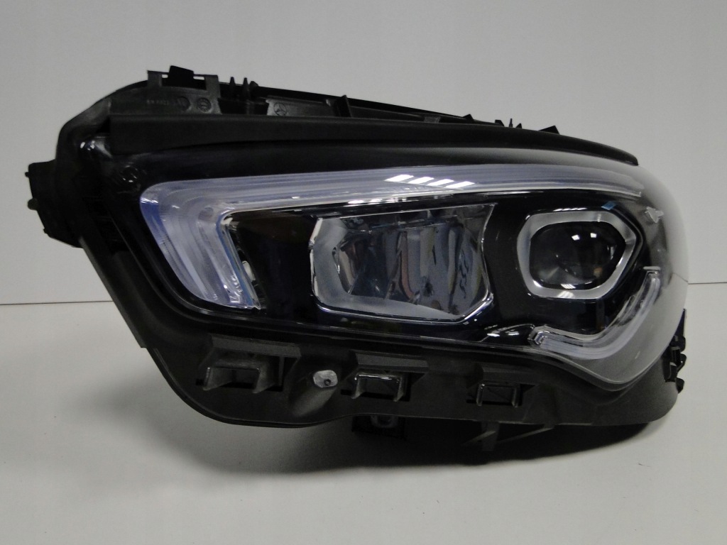 Mercedes cla 118 фара левая led high performance w118 фара левая Недорого