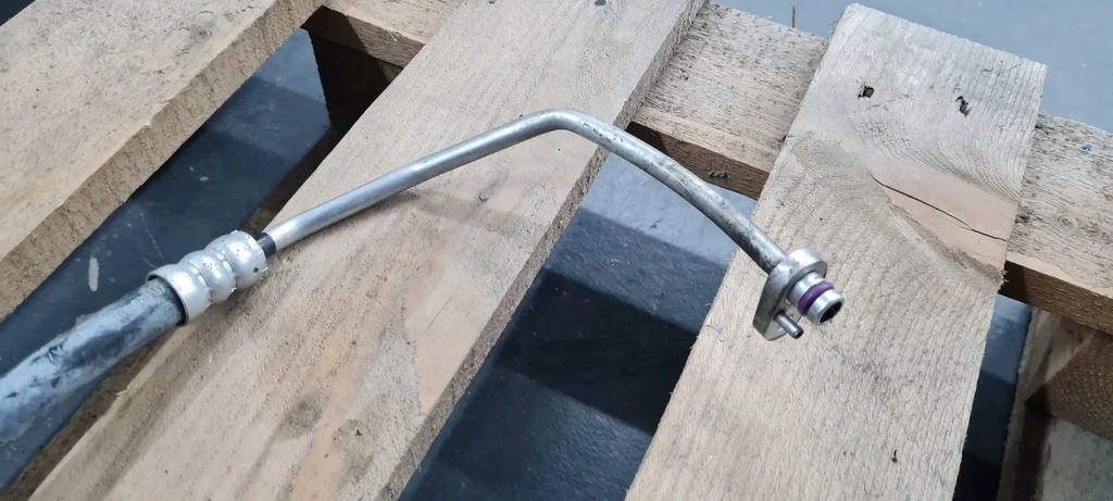 фото №7, S3 8y a3 трубка шланг кондиционера 2.0 tfsi 5q0816741c