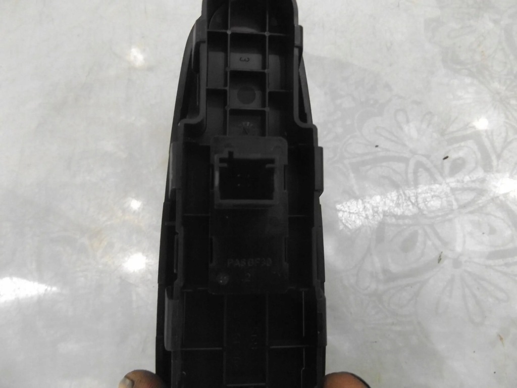 фото №1, C4 i grand picasso перемикач вікон правий перед