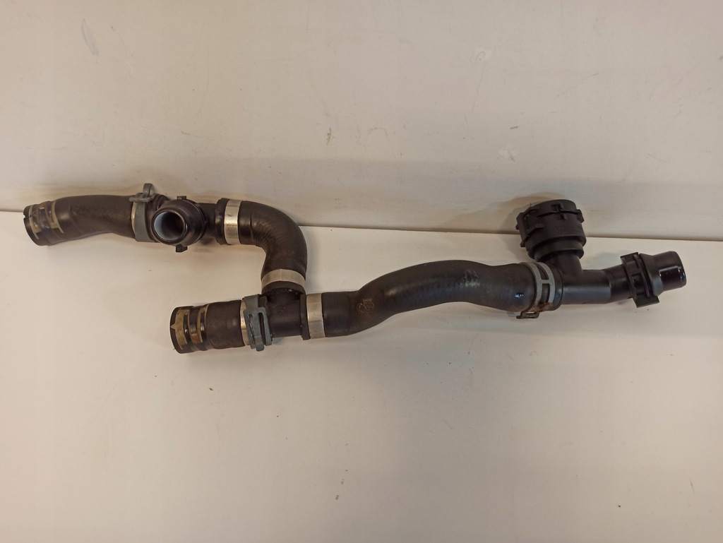 фото №1, Шланг труба wąż wody audi a5 8w 8w0819334j