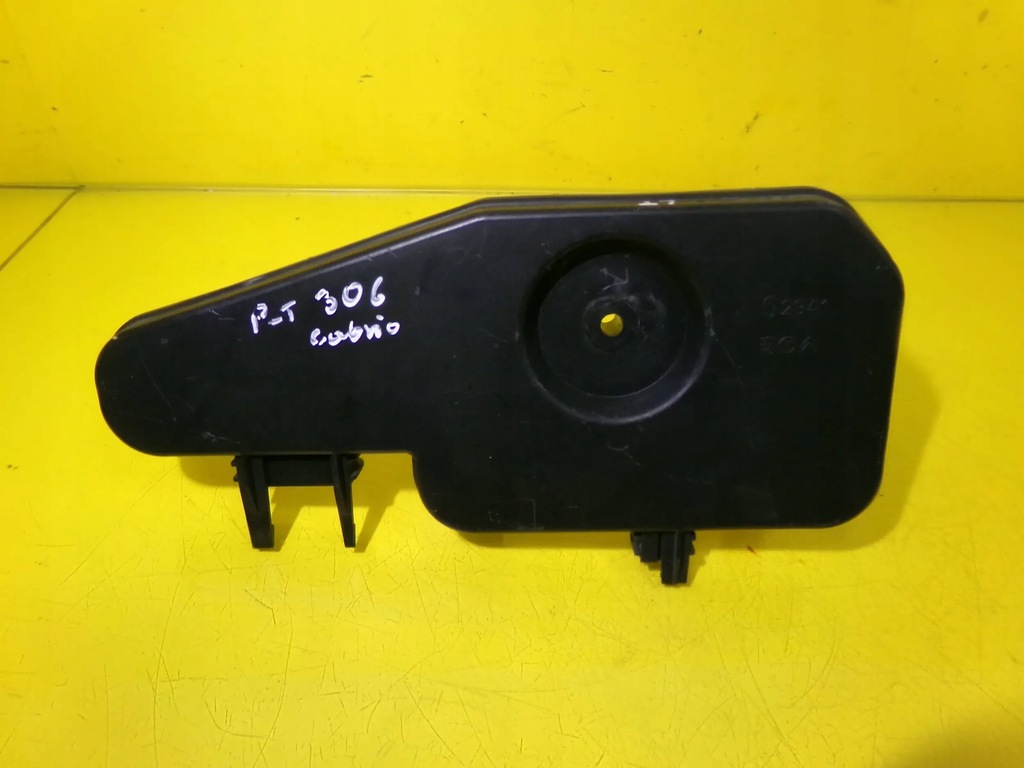 фото №7, Вкладыш лампы задний левый задняя peugeot 306 cabrio nr780