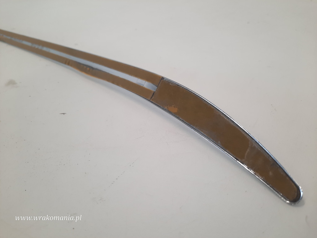 фото №7, Toyota corolla e16 молдинг декоративная хром крышки багажника pz49u-e9492-zb