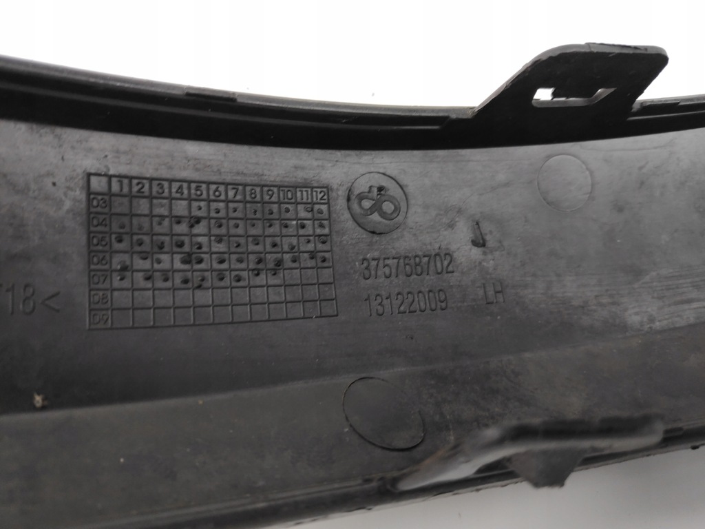 фото №10, Opel astra iii h молдинг бампера левый задняя 13122009