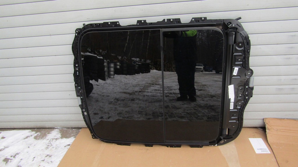 фото №1, Audi q8 люк