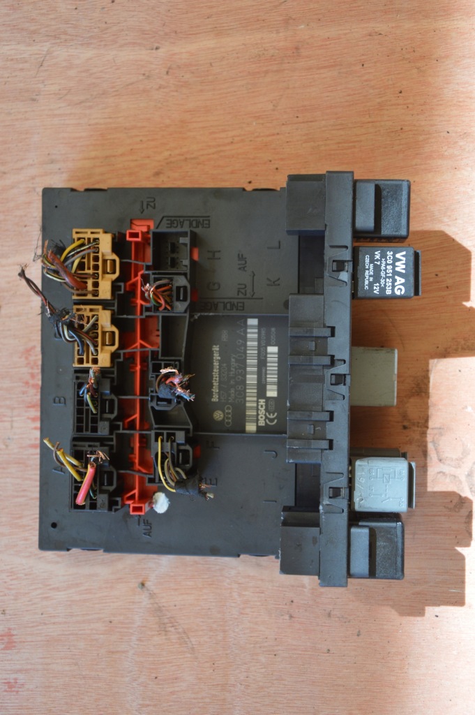 фото №1, Vw passat b6 модуль блок управління бортовою мережею 3c8937049aa