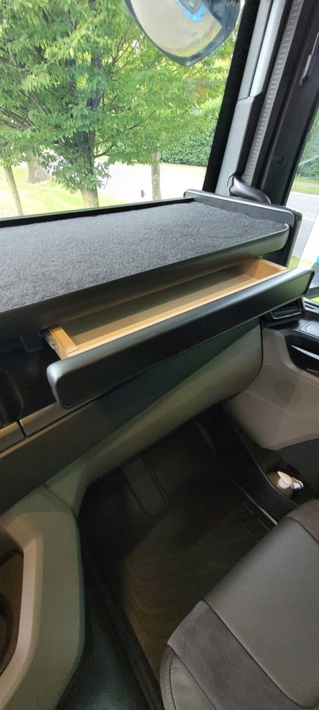 фото №9, Полка большая stolik с ящик man tgx od 2020r.