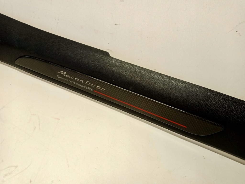 Молдинг накладка порог p/l porsche macan turbo exclusive performance edition Доставка