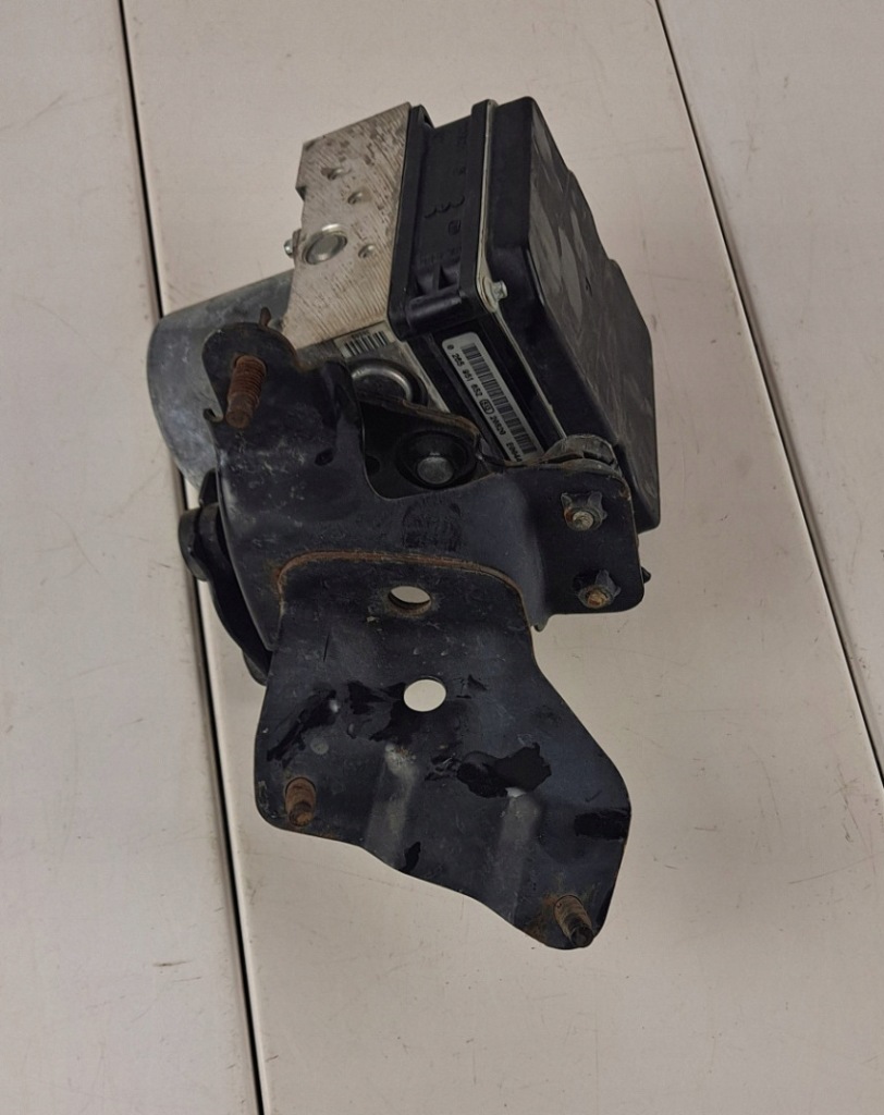 фото №4, Насос abs infiniti g37 xs coupe 2008-2013