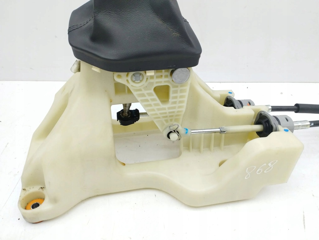 фото №6, Kia sportage 2017 домкрат переключения передач / верхний