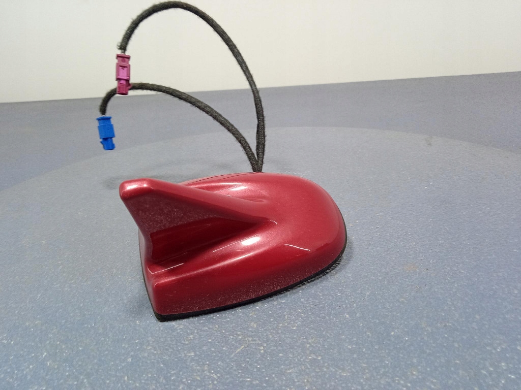 фото №5, Maserati levante антенна радио плавник 6700761190