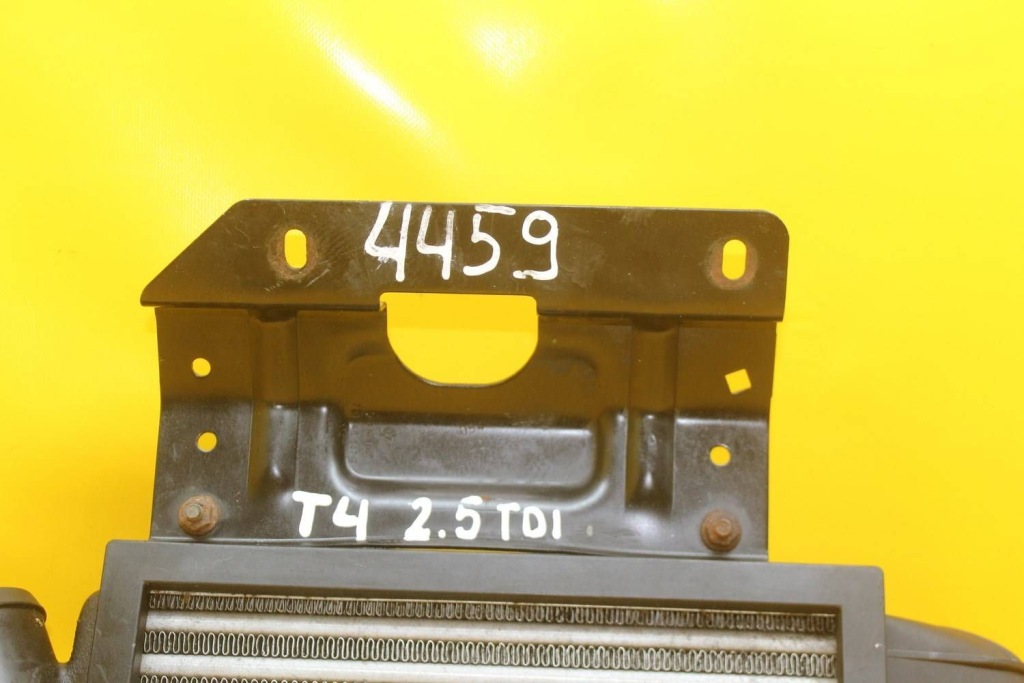 фото №12, Радіатор повітря інтеркулер vw transporter t4 multivan 701145805a