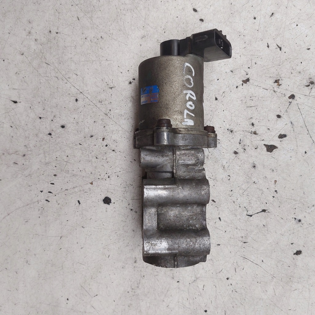 фото №14, Toyota corolla verso avensis 2,2 клапан egr denso