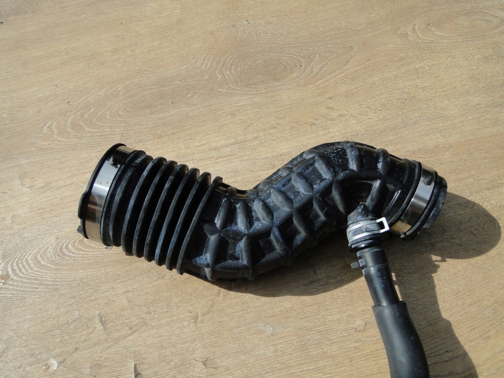 фото №2, Впуск интеркулер труба воздуха koleos ii 2 2018