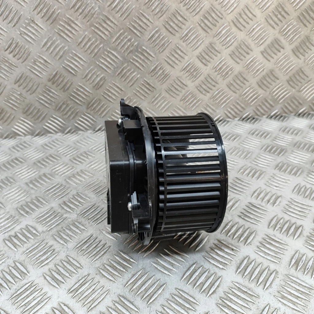 фото №5, Bmw x7 g07 2022 вентилятор обдув / воздуходувка