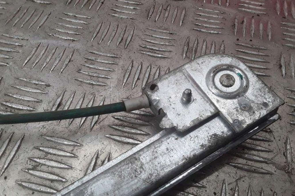 фото №7, Подъемник стекло задних правых дверь peugeot 807 e 32261604 2.2l дизель