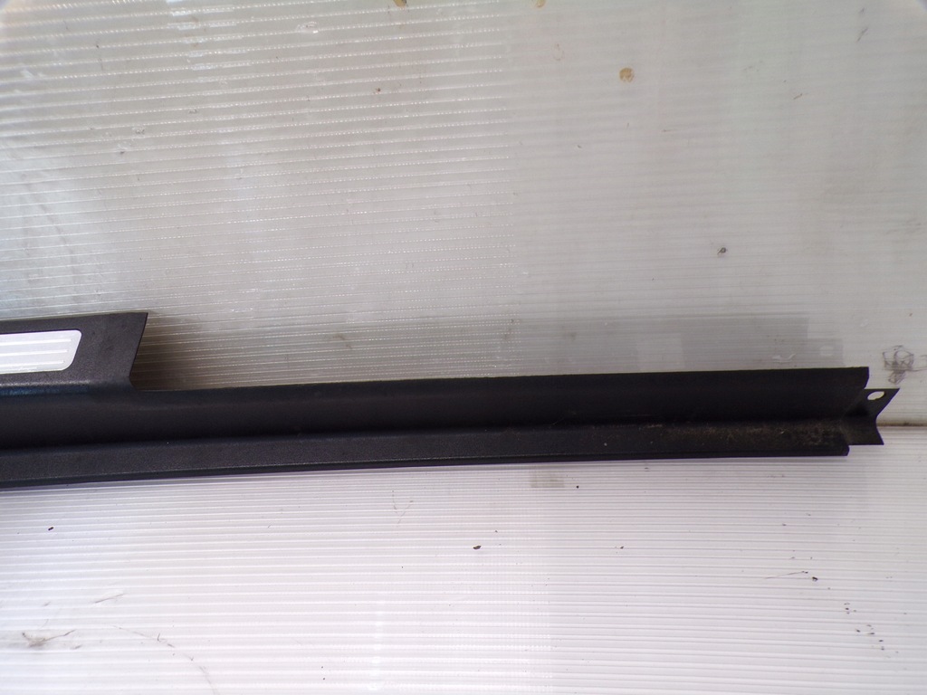 фото №5, Молдинг порог dekor левый перед mercedes w251 2516800135