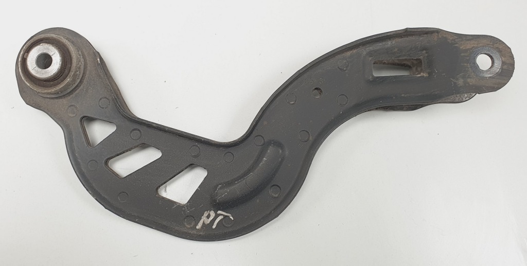 фото №1, Важіль задня задній mercedes w176 a2463501006