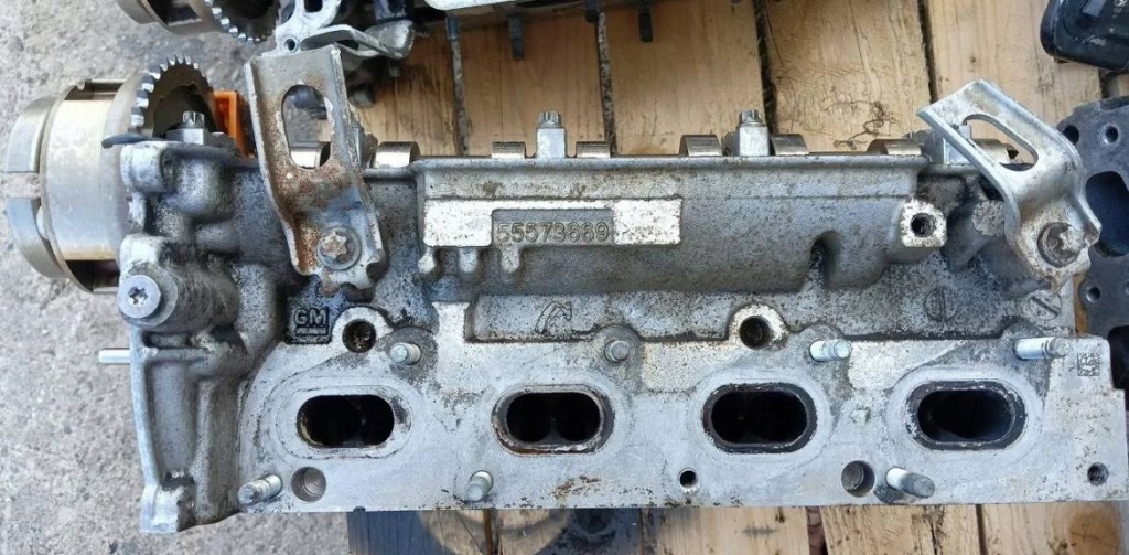 фото №8, Оригінальна головка uż 1.4 turbo astra j meriva b mokka a14net 55573669