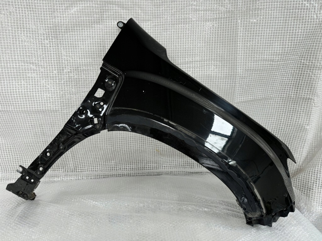 фото №1, Dacia duster ii 17- правый передний крыло