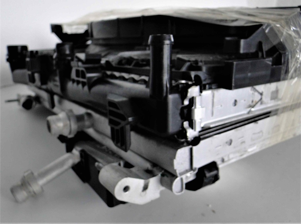 фото №11, Mercedes cls 257 гибрид комплект радиатор вентилируемый