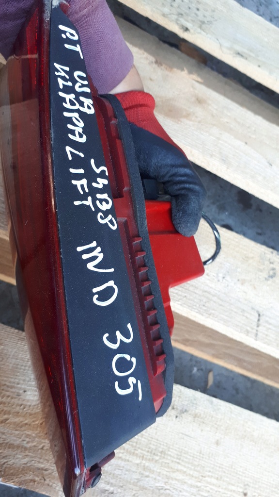 фото №10, S4 b8 a4 lift лампа правий задня кришка багажника usa