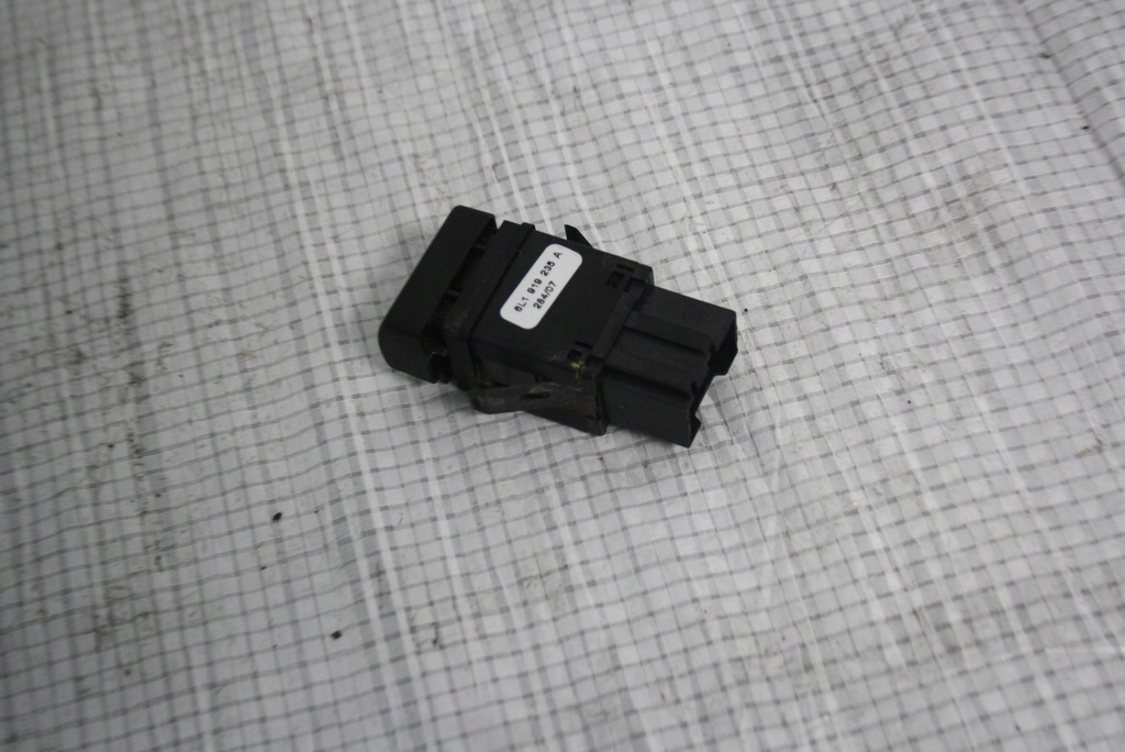 фото №11, Вимикач подушка безпеки 6l1919235a seat ibiza iii