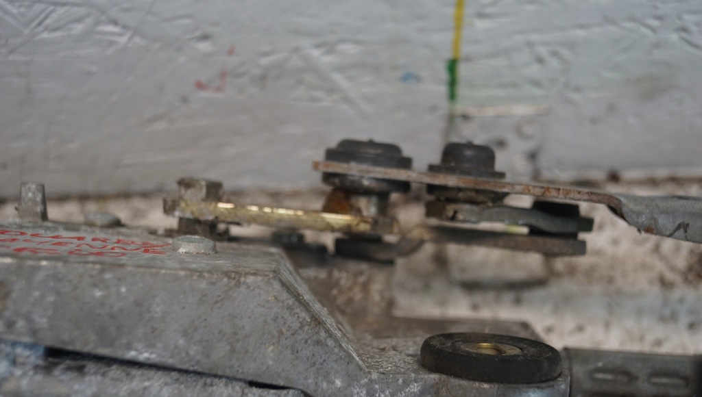 фото №11, Механізм двірник перед vw touareg 7l0955023k