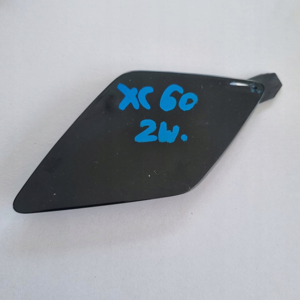 фото №1, Volvo xc60 ii 2017- заглушка фаркоп бампер перед 31425165