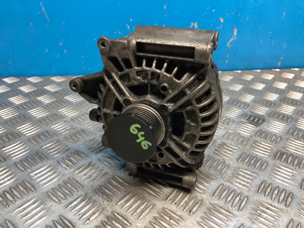 Купить Mercedes w203 sport купе 2,2 cdi om646 генератор