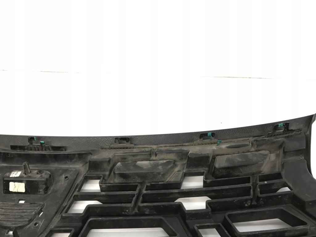 Решётка радиатора решётка радиатора радиатора хром dacia daster 20-22r рестайлинг  623102515r Цена