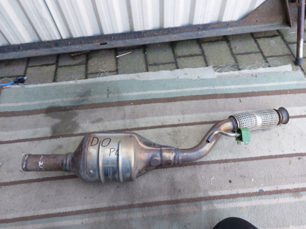 фото №1, Каталізатор 208021717r c717 dacia sandero iii stepway logan iii clio v tce