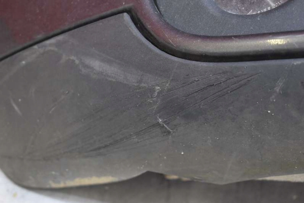 фото №13, Бампер перед передний szary 30657005 volvo v50 04-12