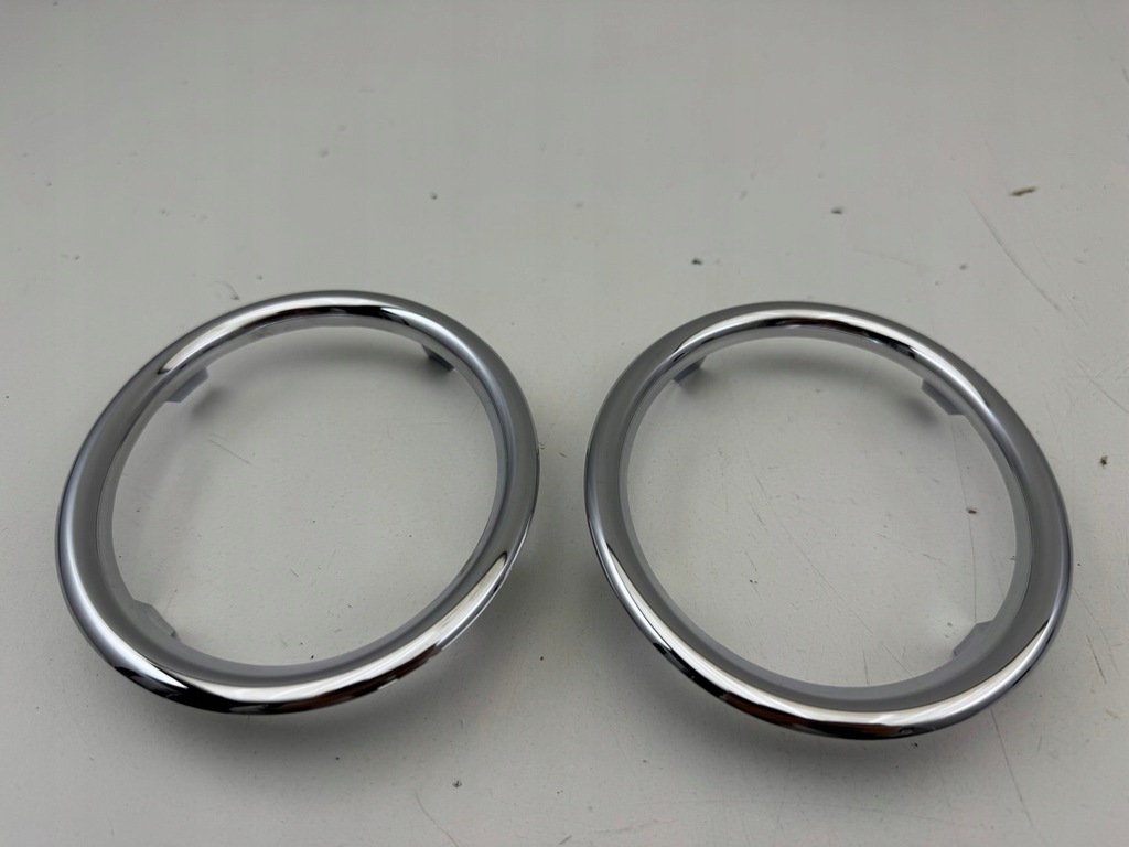 фото №1, Dacia logan ii 2 sandero левая правая рамка противотуманной фары решётка радиатора хром 12-