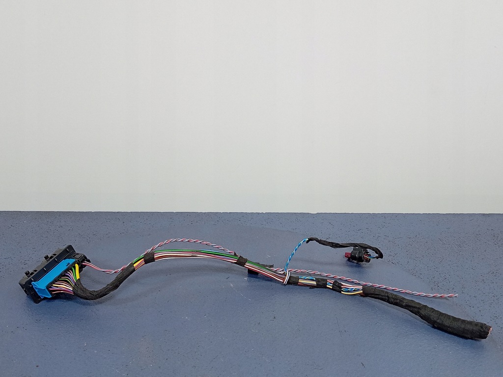 фото №1, Bmw 3 gt f34 колодка стойка дверь задняя правый