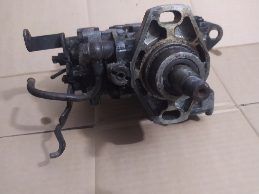 фото №7, Isuzu midi 2,2 d насос впрыскная na запчасти