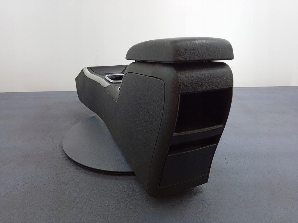 фото №4, Mercedes b w245 туннель средний подлокотник