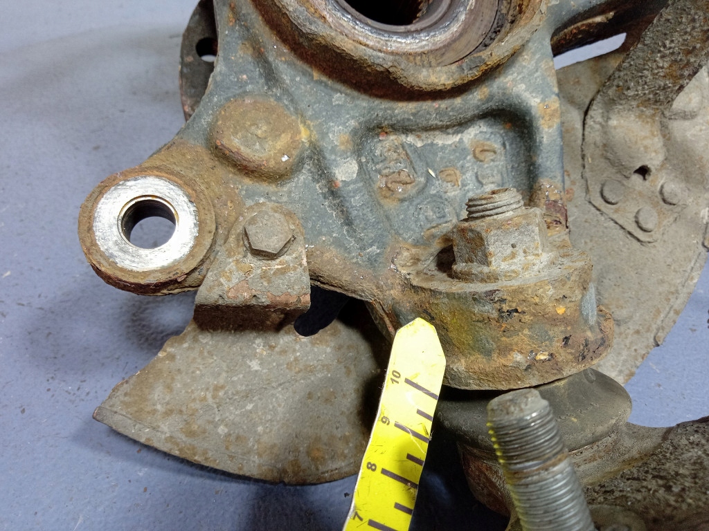 фото №7, Peugeot rifter berlingo iv 1.5 bluehdi поворотный кулак перед правая