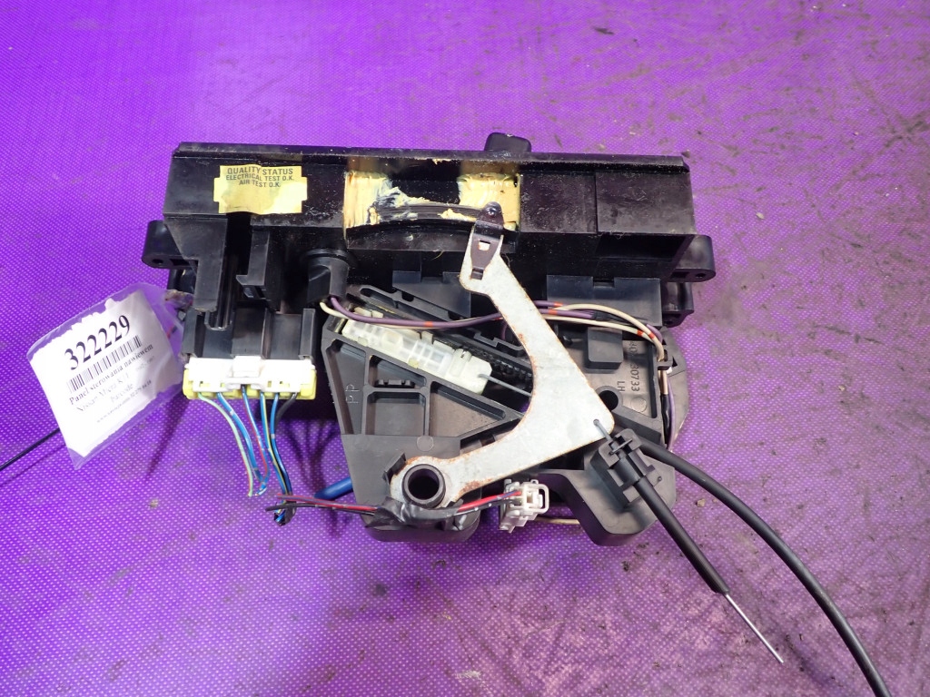 фото №7, Nissan micra k11 92-97 панель обдув керування вентиляція 7040030720