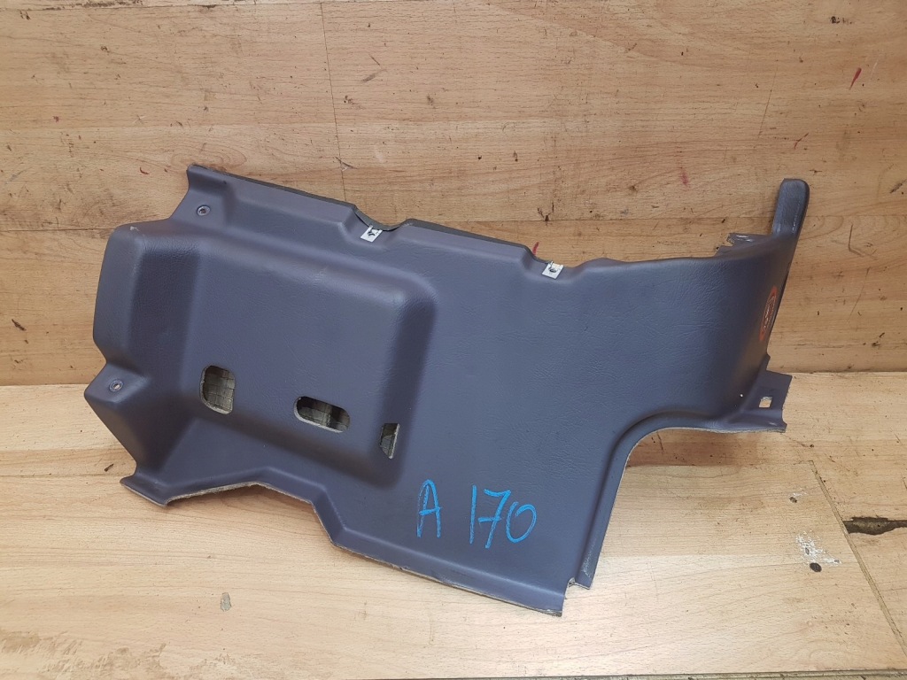 Купити Захист корпус бардачка mercedes w168