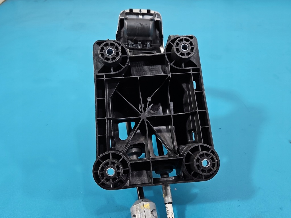 фото №10, Рычаг домкрат выборщик тросы peugeot 5008 i 09-17 6-biegów 1.6 hdi