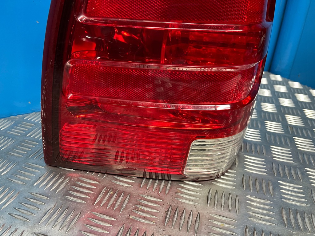 фото №5, Ford expedition ii 02- лампа левый задняя левая задняя